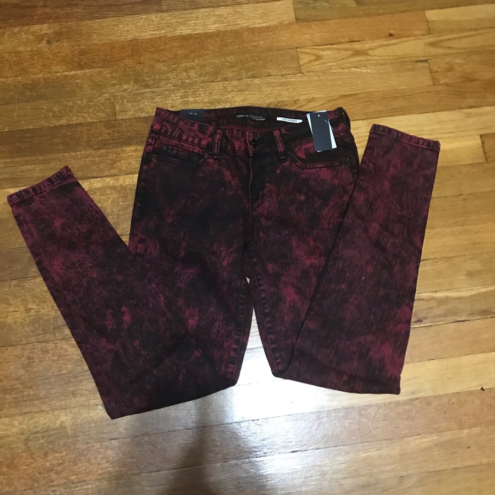 Acid wash jeans